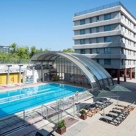 Madrid Airport Suites, Affiliated By Melia ภายนอก รูปภาพ