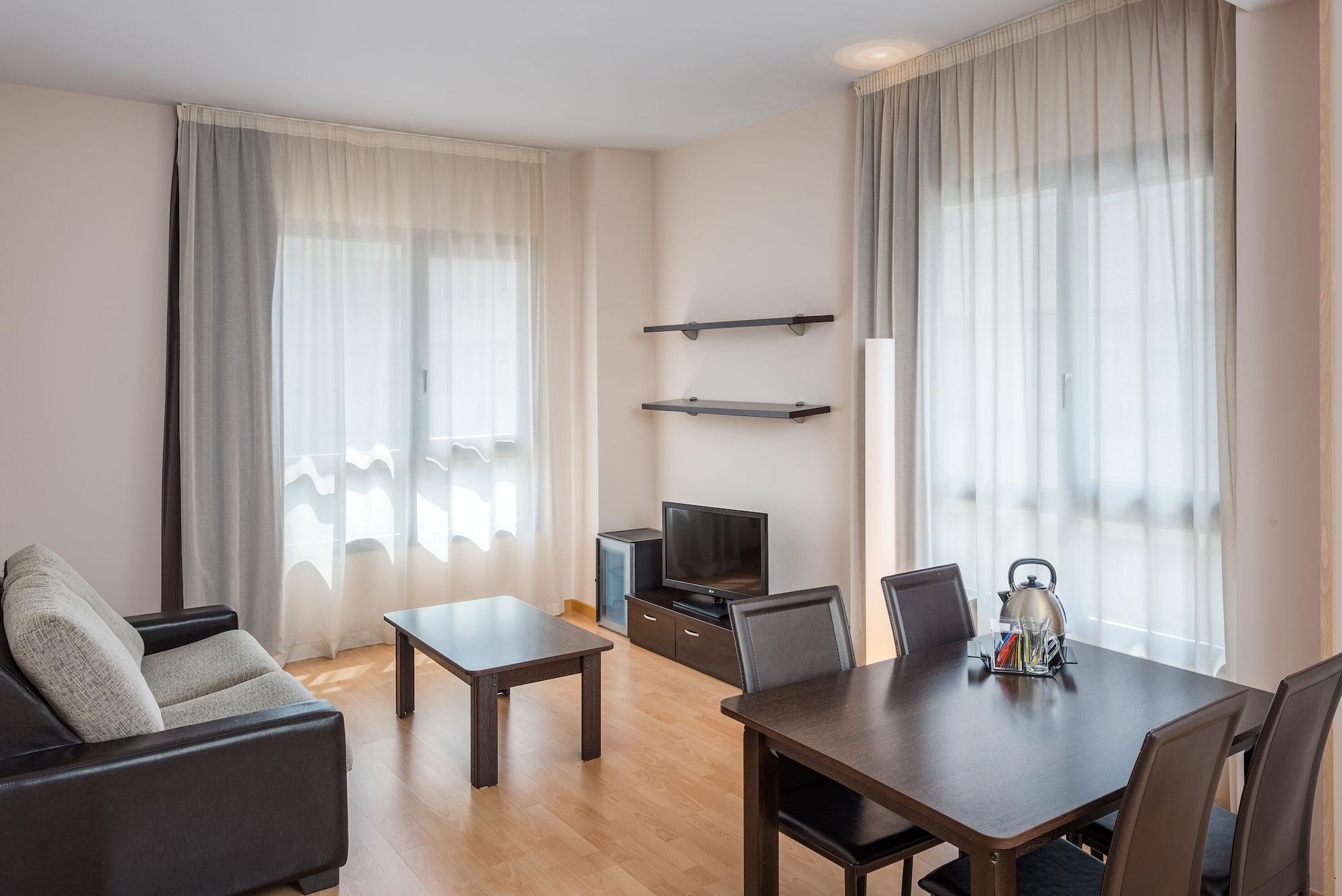 Madrid Airport Suites, Affiliated By Melia ภายนอก รูปภาพ