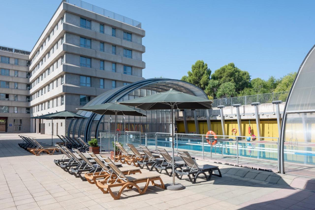 Madrid Airport Suites, Affiliated By Melia ภายนอก รูปภาพ